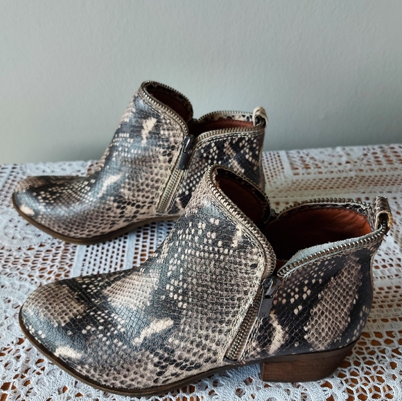 Lucky Brand Shoes - LUCKY BRAND Leather Ankle Snakeskin Bootie Double Zipper Stacked Block Heel Sz 8